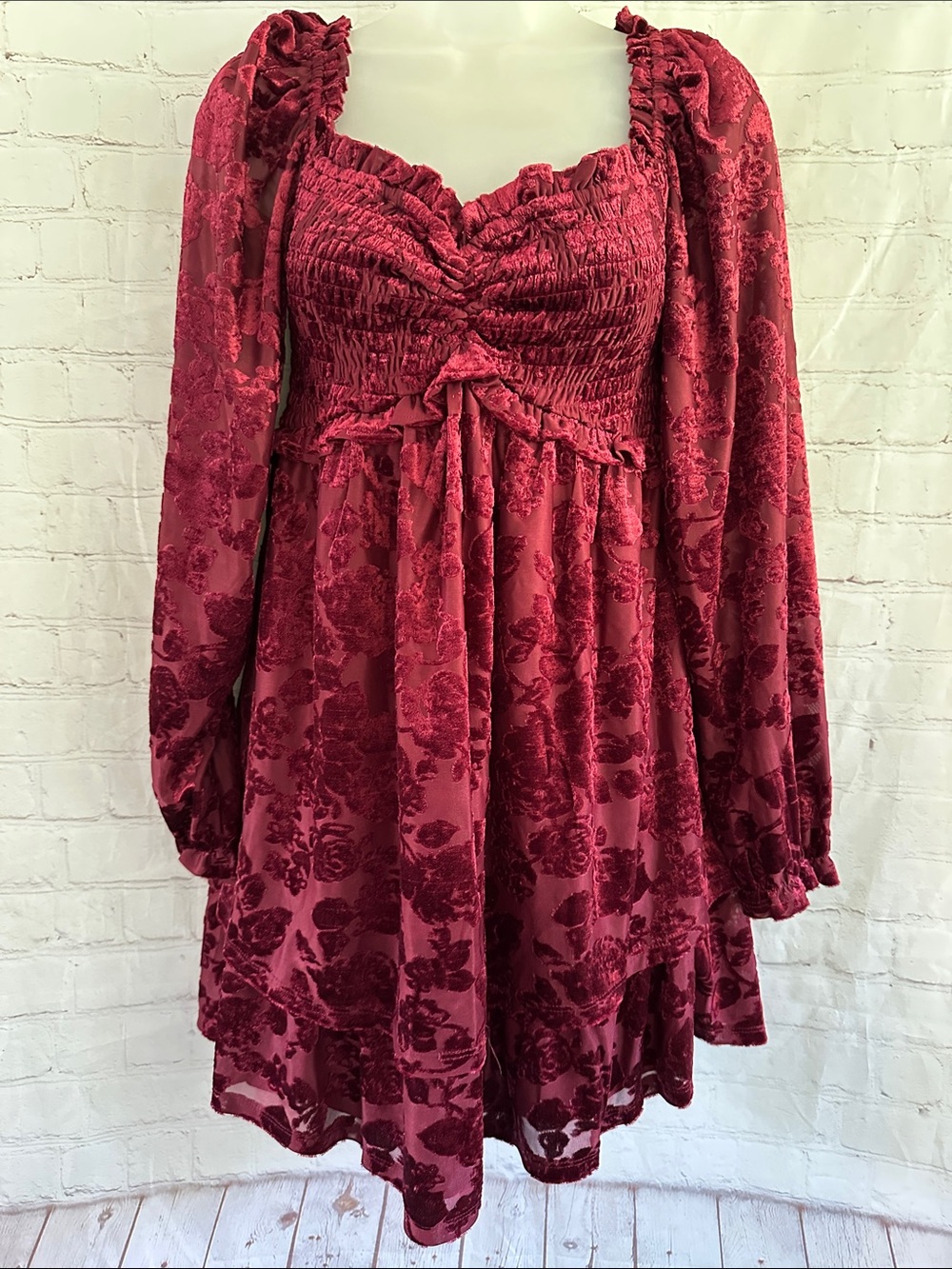 Francesca’s Crystal Doll NWT Burgundy Burnout Floral Smocked Dress size S